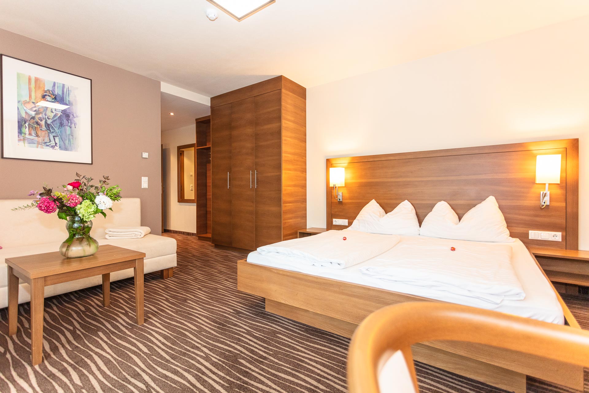 Rooms and accommodation at Landhotel Rohregger Neukirchen