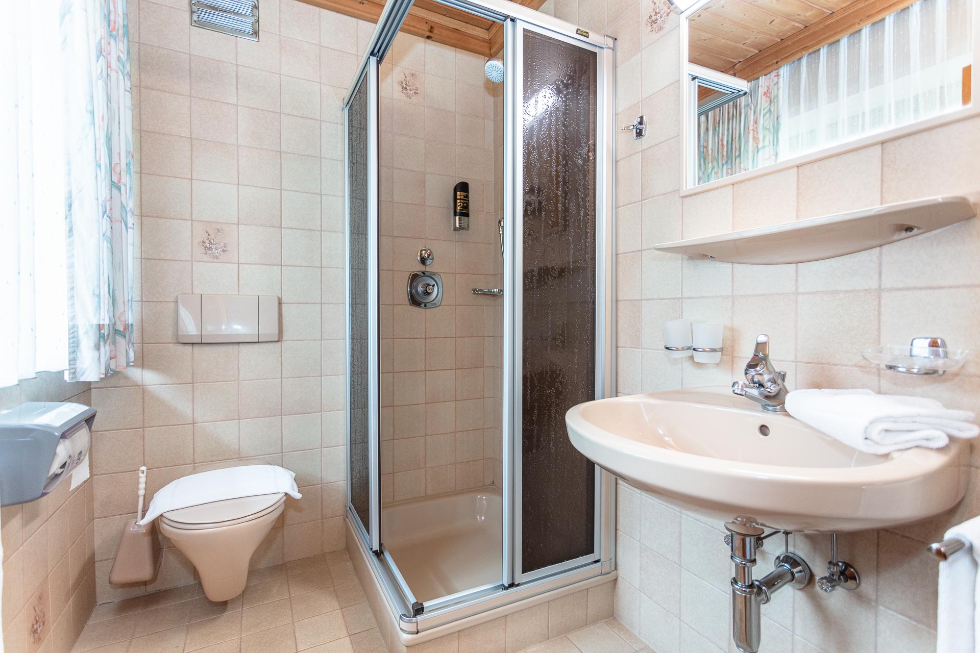 Zimmer und Unterkünfte im Landhotel Rohregger Neukirchen